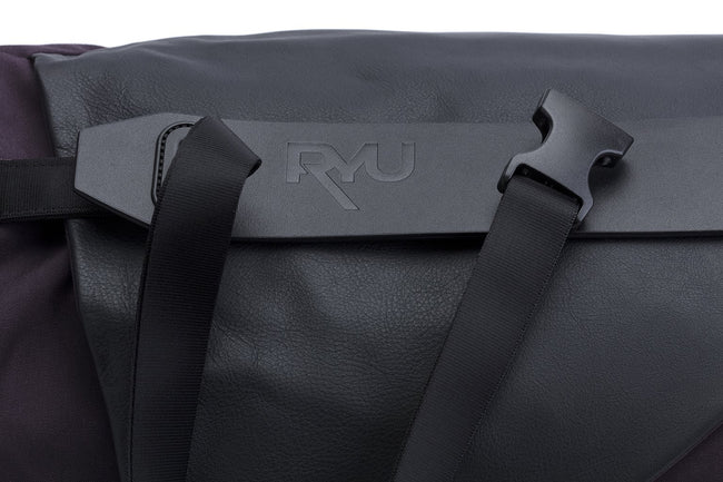RYU Bags Daily Duffle Lux 18.5L in Blackened Navy