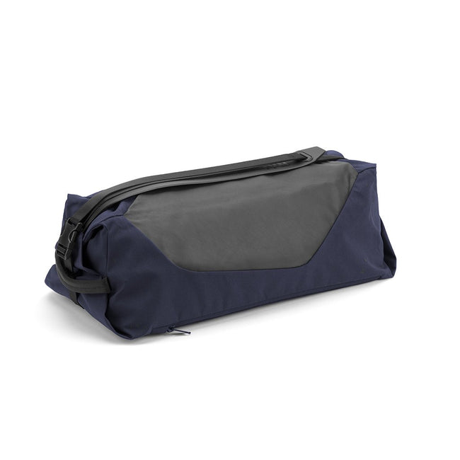 RYU Bags Daily Duffle Lux 18.5L in Blackened Navy