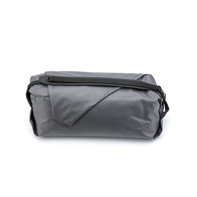 RYU Bags Daily Duffle 18.5L in Arsenic