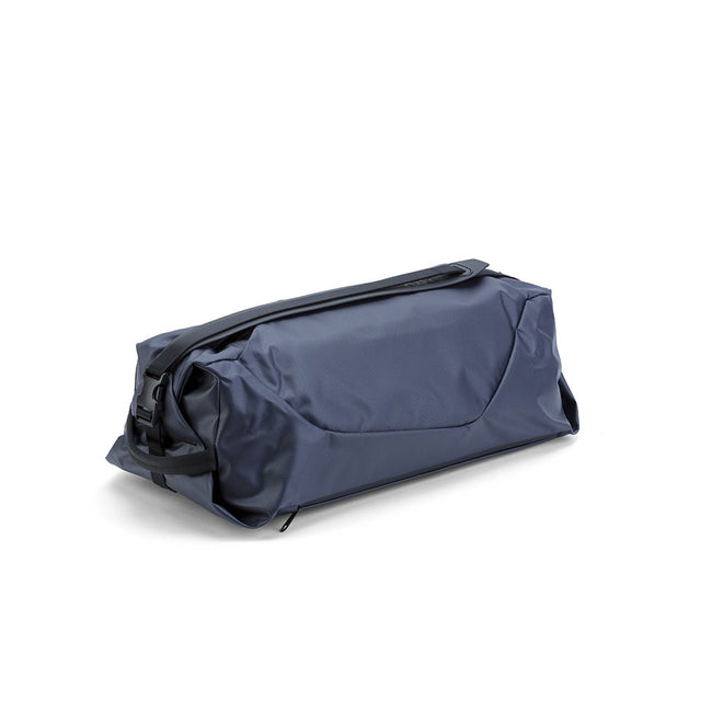 RYU Bags Daily Duffle 18.5L in Blackened Navy