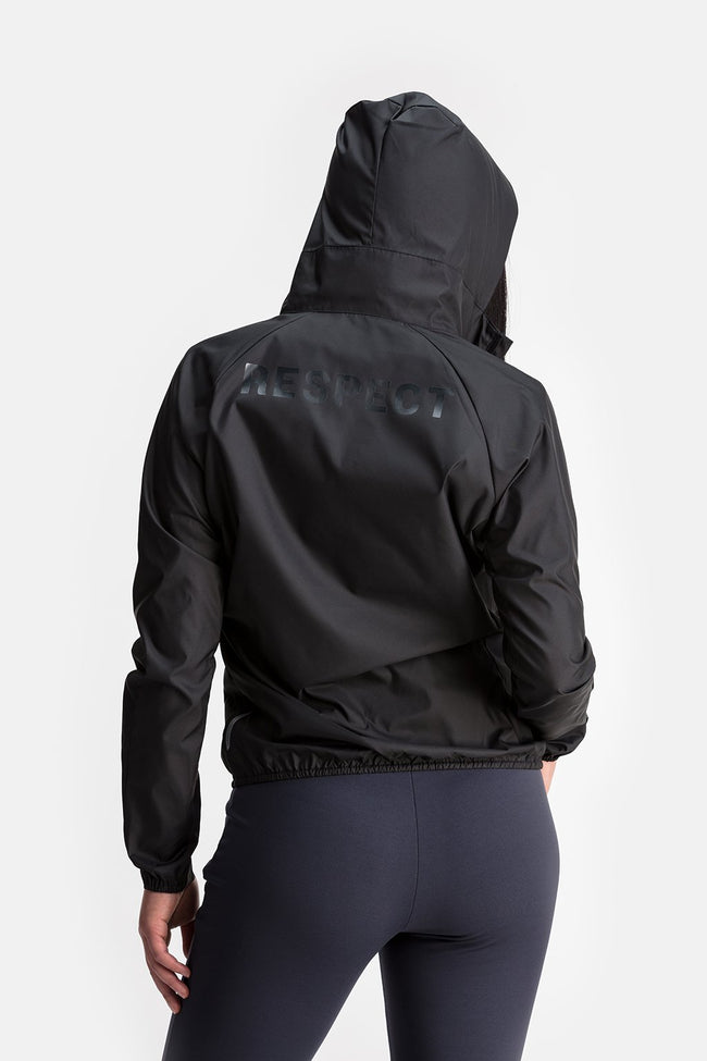 RYU Womens Wind Shell Jacket in Black / Back Print