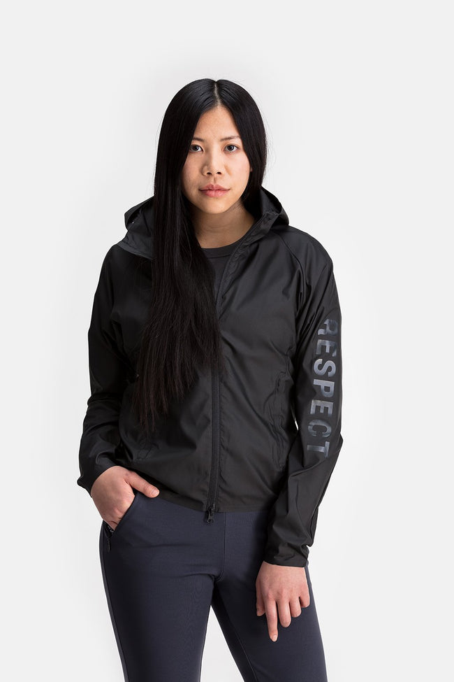 RYU Womens Wind Shell Jacket in Black / Sleeve Print