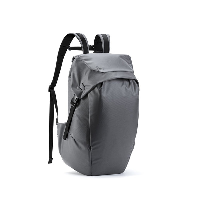 RYU Bags Locker Pack 24L in Arsenic
