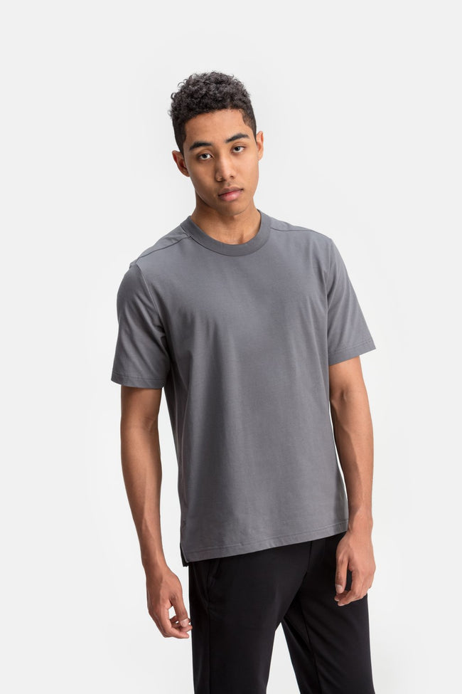 RYU Mens Level Football Tee in Granite