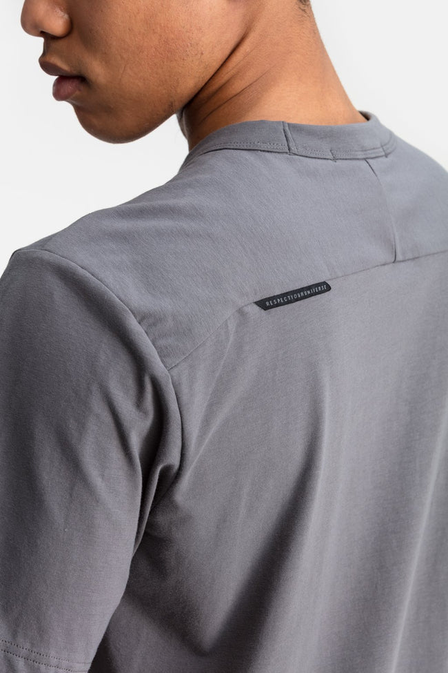 RYU Mens Level Football Tee in Granite