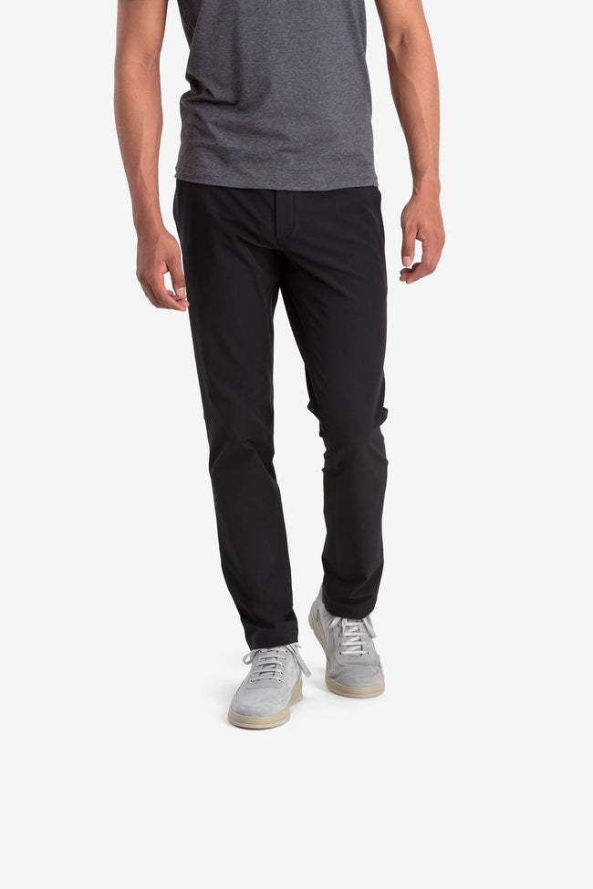 RYU Mens Fuse Chino in Black