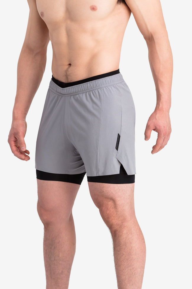 RYU Mens Vector Short in Titanium