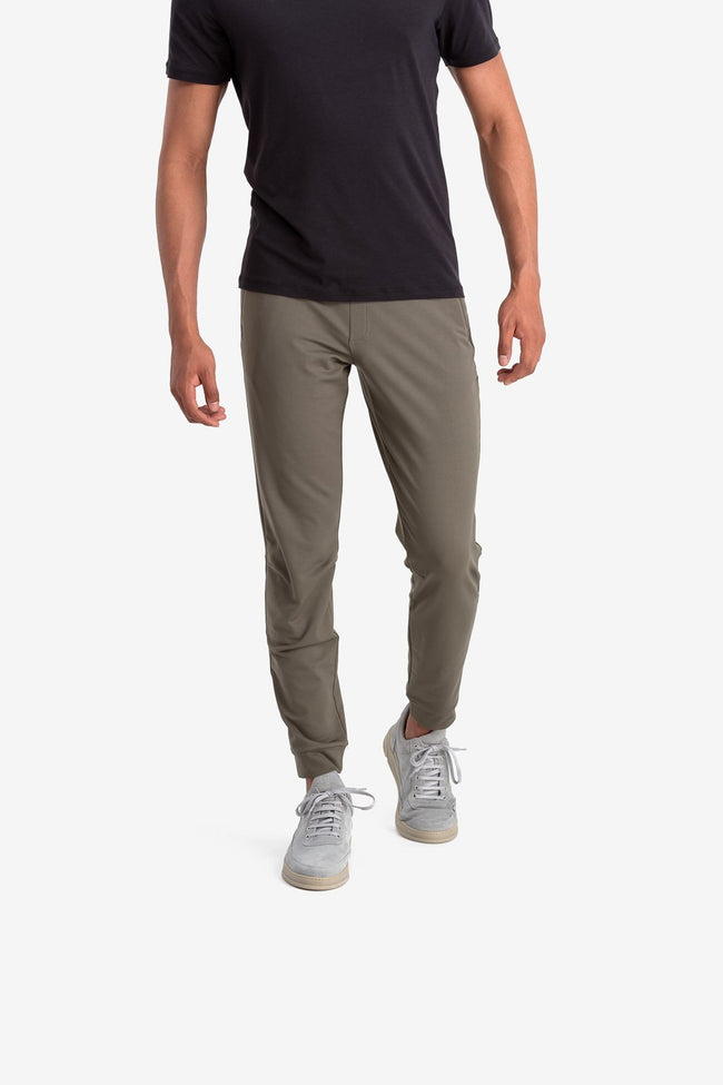 RYU Mens EveryWear Jogger in Fatigue