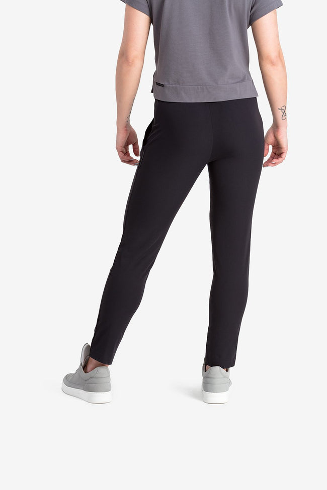RYU Womens Stratos Pant in Black