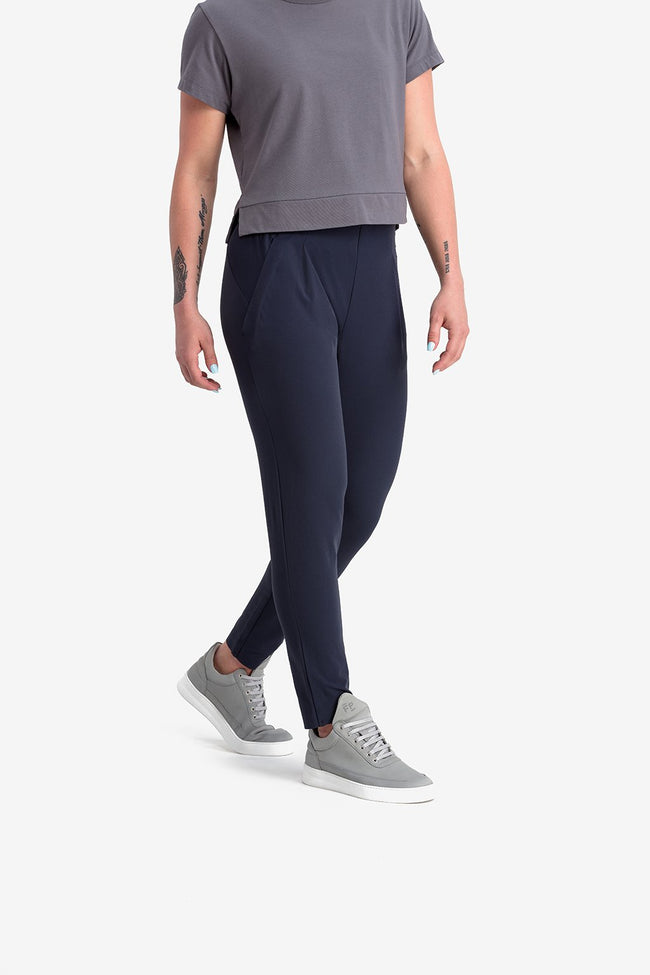 RYU Womens Stratos Pant in Blackened Navy