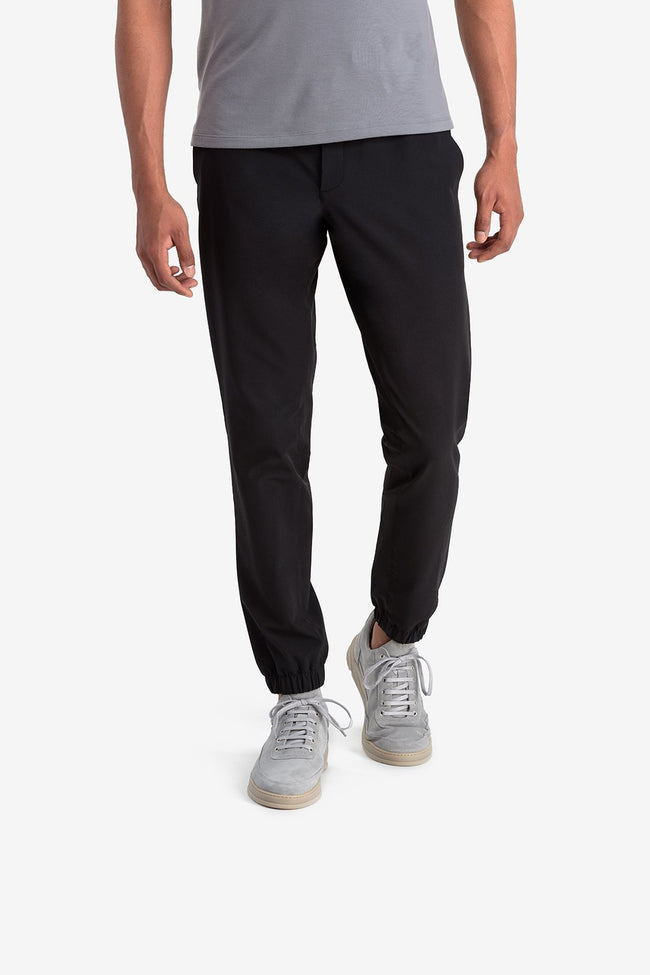 RYU Mens Fuse Trainer in Black
