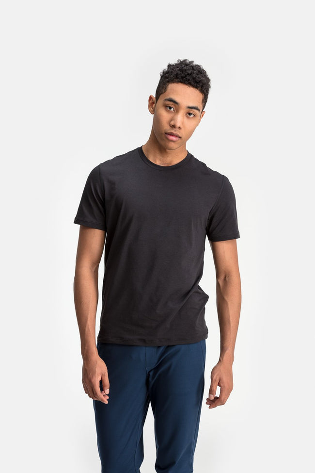 RYU Mens Standard Issue Crew in Raven