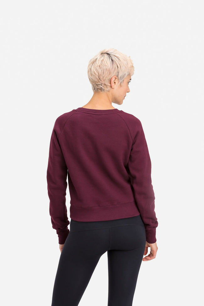 RYU Womens Graphic Core Crew in Burgundy 139