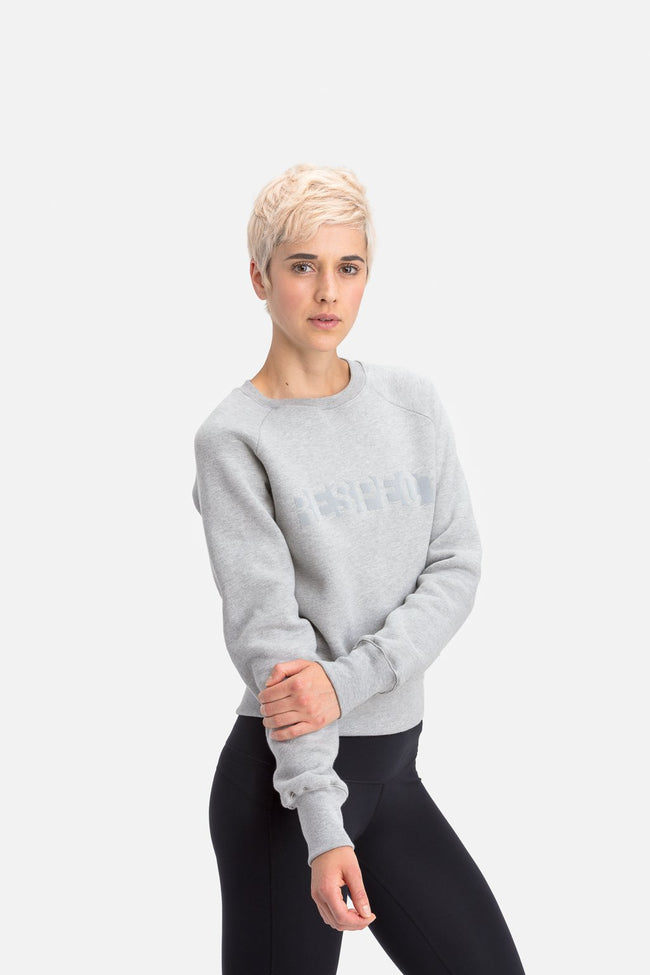 RYU Womens Graphic Core Crew in Athletic Grey Heather