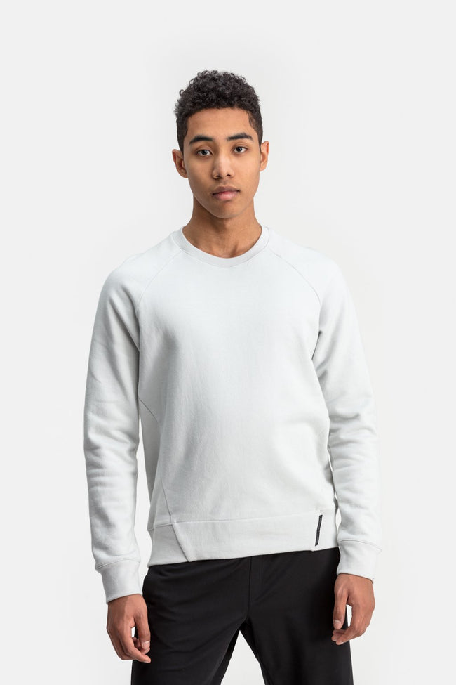 RYU Mens Core Crew in Platinum