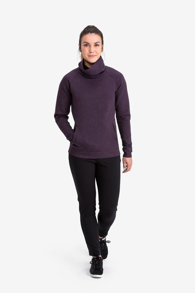 RYU Womens Ethos Pullover in Blackened Mulberry