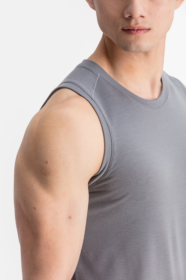 RYU Mens Tech Tank in Titanium