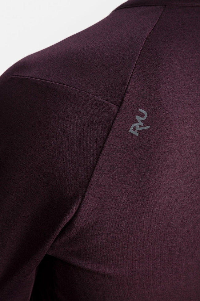 RYU Mens MidLayr Henley in Blackened Port