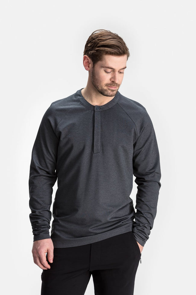 RYU Mens MidLayr Henley in Asphalt Heather