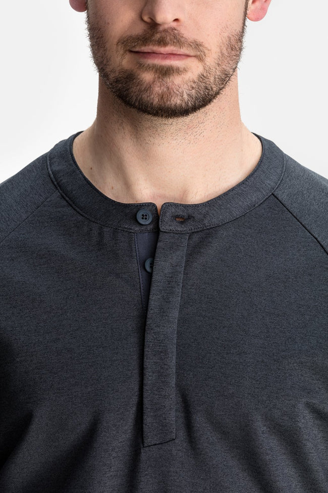 RYU Mens MidLayr Henley in Asphalt Heather