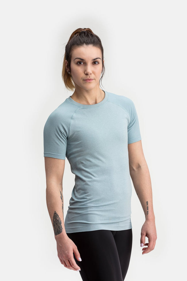 RYU Womens Vapor Crew Neck in Glacier