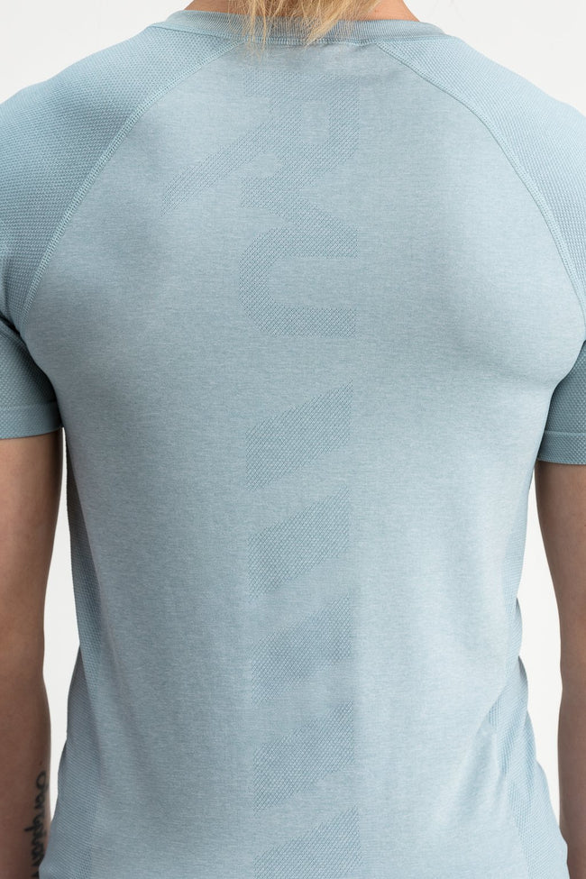 RYU Womens Vapor Crew Neck in Glacier
