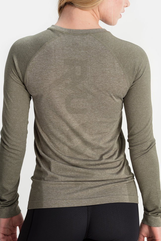 RYU Womens Vapor Long Sleeve in Fatigue