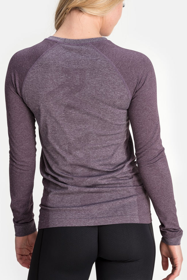 RYU Womens Vapor Long Sleeve in Raisin