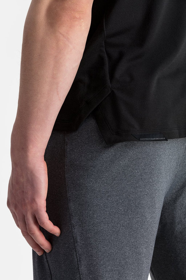 RYU Mens Tech Polo in Black