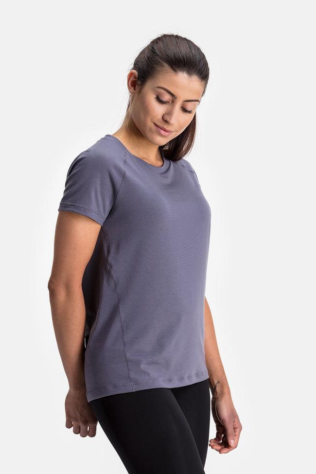 RYU Womens Tech Crew Tee in Darkened Arsenic