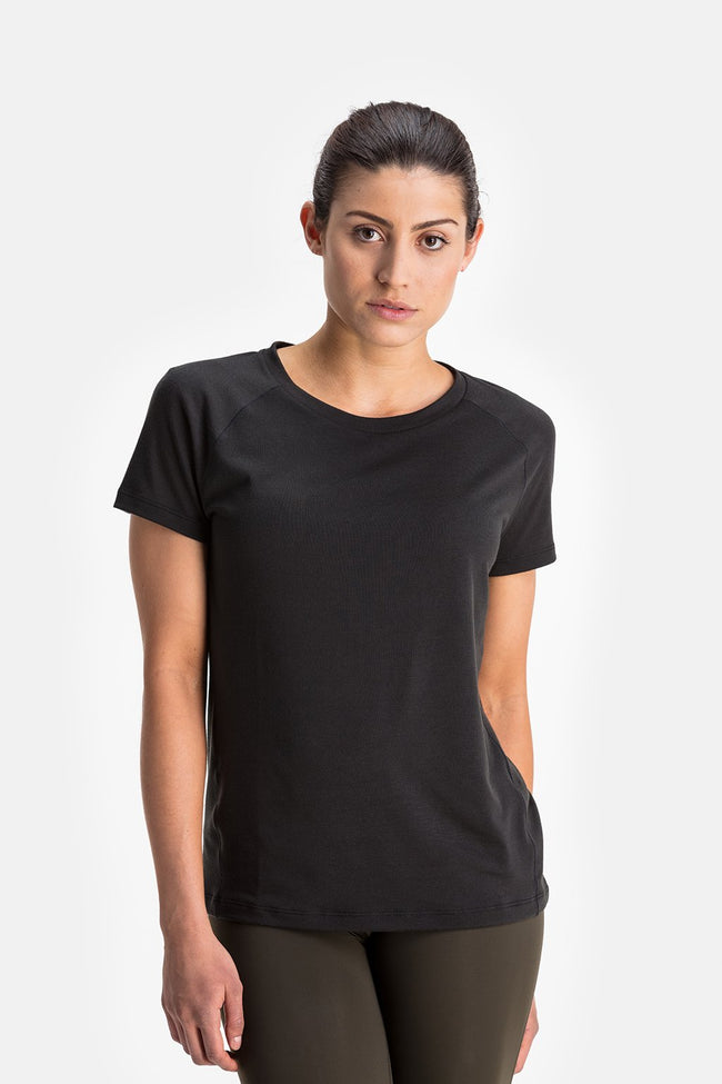 RYU Womens Tech Crew Tee in Black