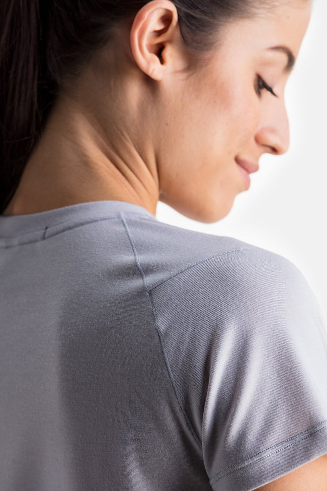 RYU Womens Tech Crew Tee in Platinum