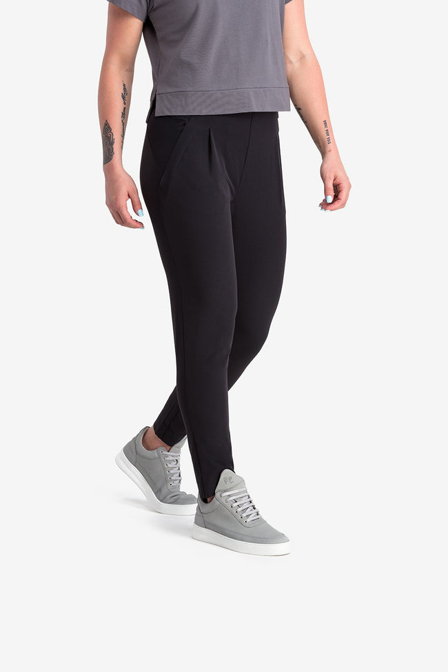 RYU Womens Stratos Pant in Black