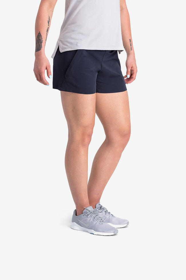RYU Womens Power Short in Blackened Navy