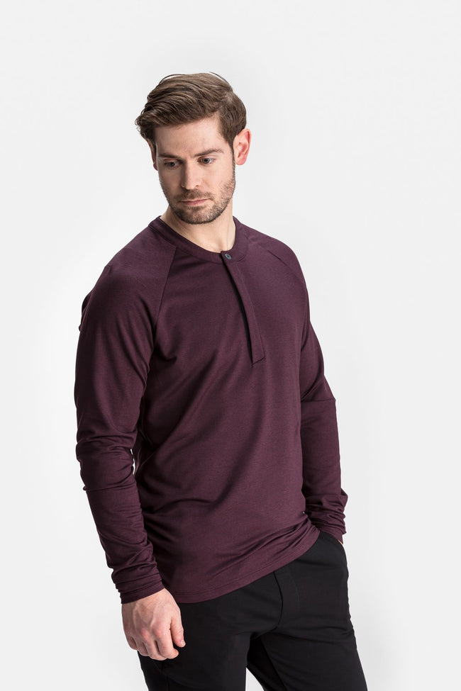 RYU Mens MidLayr Henley in 